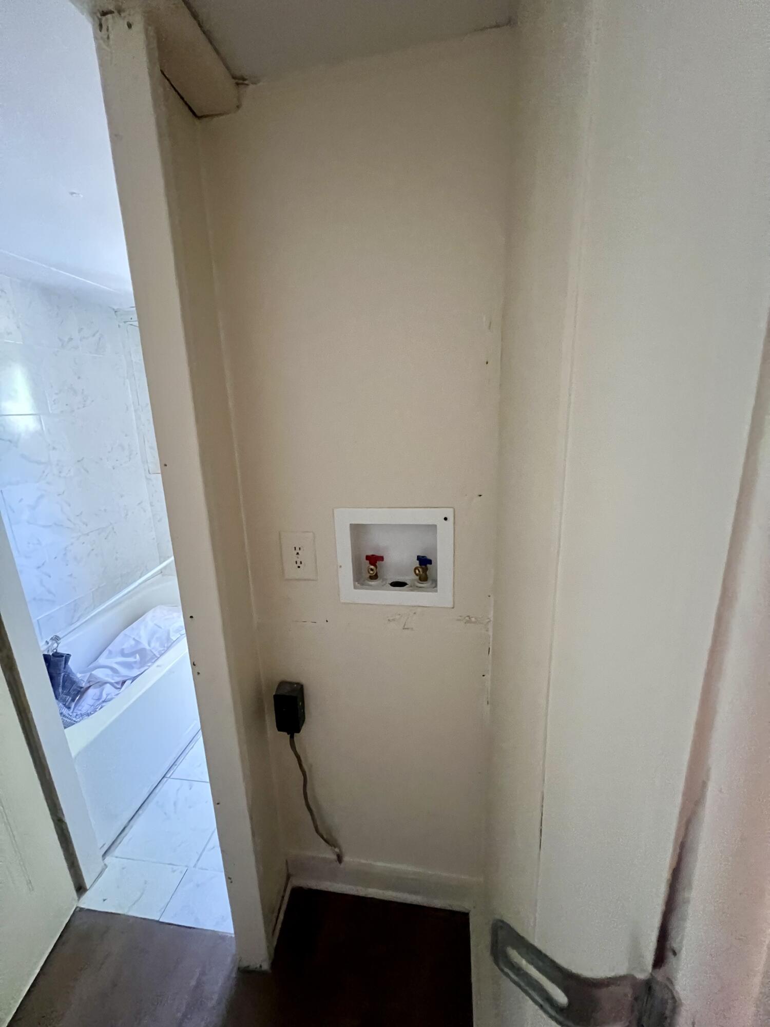 205 3rd Street Walterboro, SC 29488 - Photo 13 of 16 IMG_0523