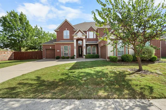 $899,000 | 10296 Casabella Drive, Frisco, TX 75035