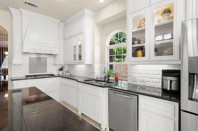 $899,000 | 10296 Casabella Drive, Frisco, TX 75035