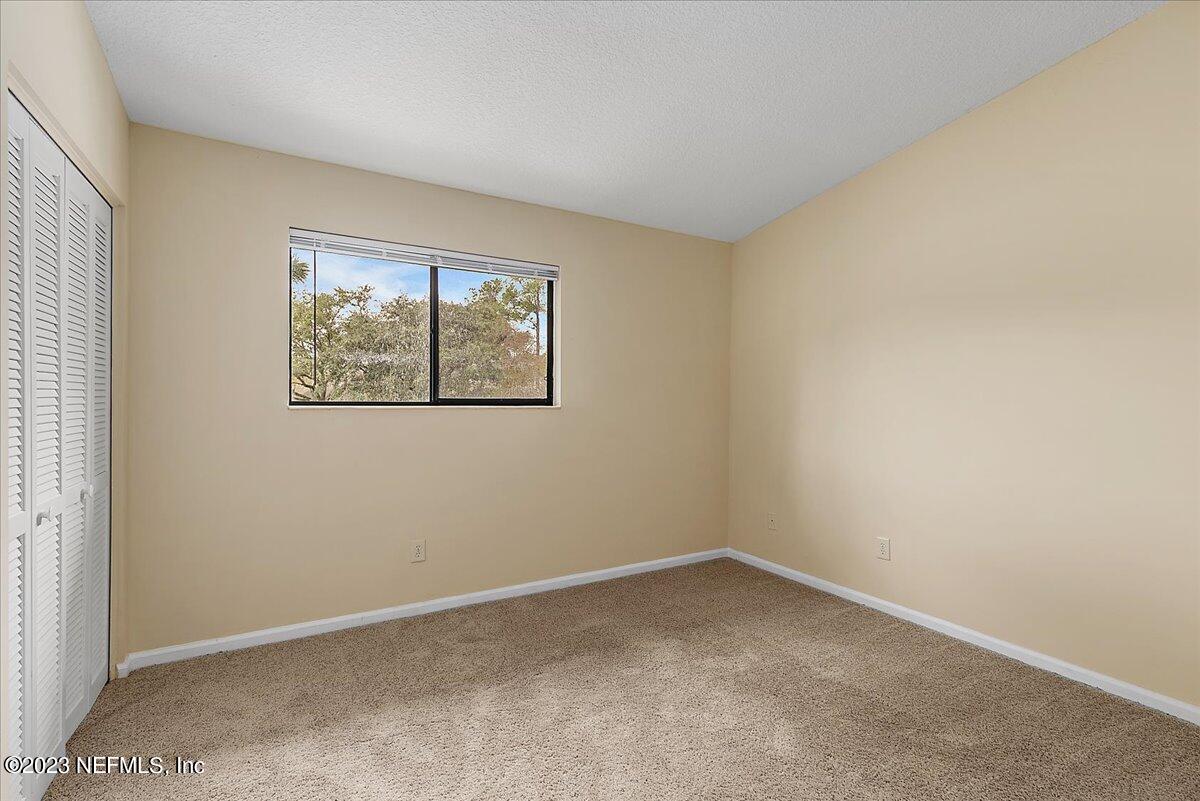 3801 Crown Point Road, Unit 1184 Jacksonville, FL 32257 - Photo 14 of 19 14-Bedroom