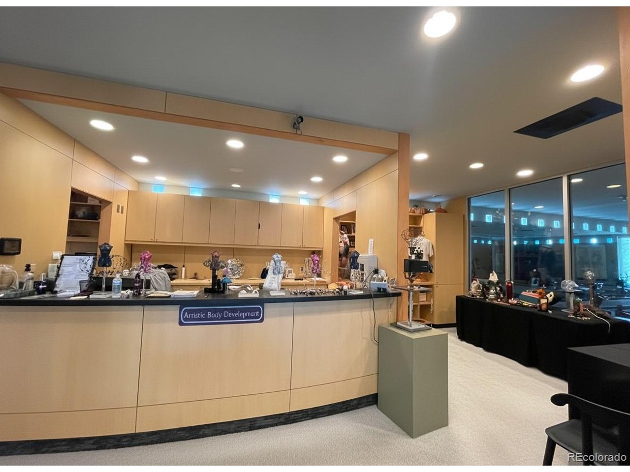 536 Cherokee Street Denver, CO 80204 - Photo 17 of 37 a kitchen with counter top space
