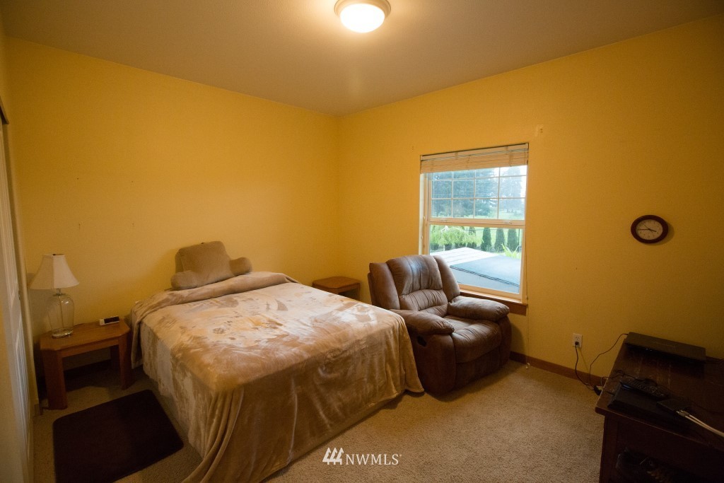 19430 Mountain Meadows Lane Southwest Rochester, WA 98579 - Photo 8 of 12 Gallery Image 8