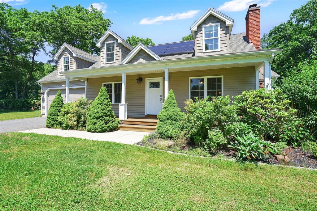 156 Hampden Road East Longmeadow, MA 01028 - Photo 1 of 37