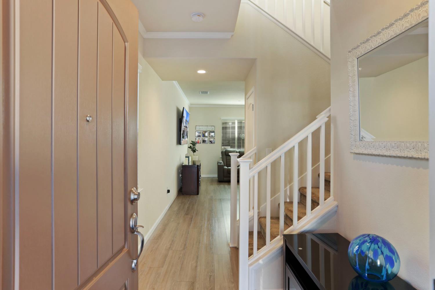 1544 Aspire Way Modesto, CA 95356 - Photo 3 of 32