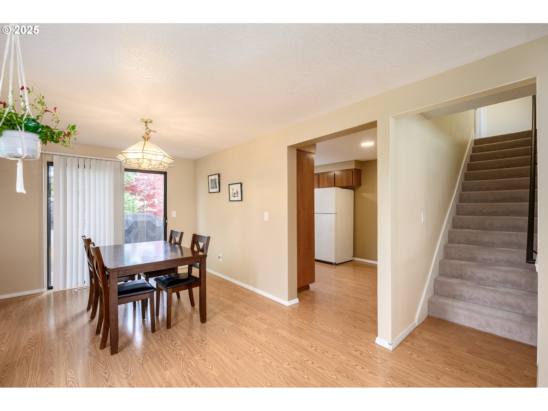 13675 Southwest Feiring Lane Tigard, OR 97223 - Photo 12 of 43 a dining room with furniture and window