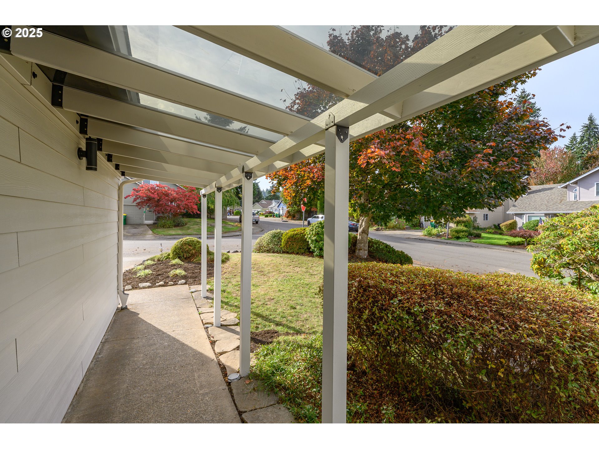 13675 Southwest Feiring Lane Tigard, OR 97223 - Photo 5 of 43 a view of a porch