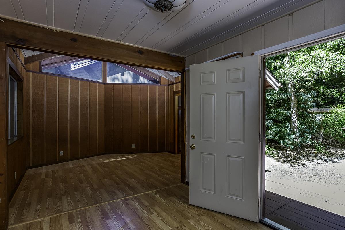 269 Sunnycroft Road Ben Lomond, CA 95005 - Photo 7 of 20 Gallery Image 7