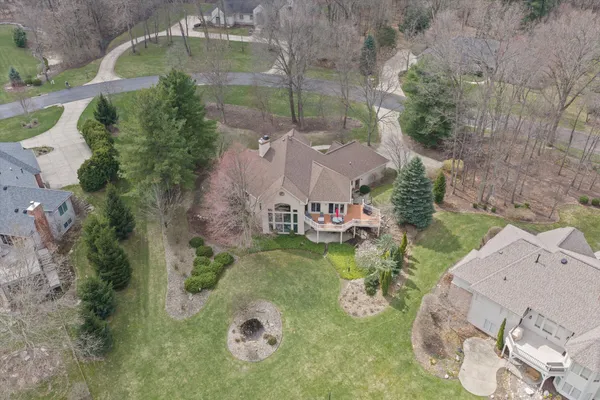 $775,000 | 33084 Lake Forest Court, Niles, MI 49120