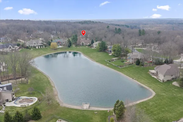 $775,000 | 33084 Lake Forest Court, Niles, MI 49120