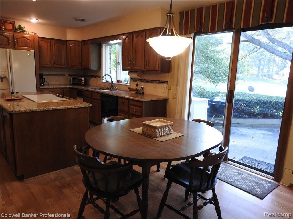 1550 Rulane Drive Lapeer, MI 48446 - Photo 18 of 43 DSCN9721.JPG