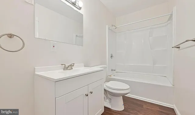 $3,200 | 2531 East Chestnut Avenue, Vineland, NJ 08361