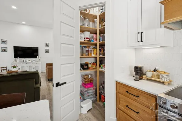 $850,000 | 11278 Old Pine Loop Road, Jay, FL 32565