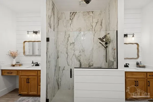 $850,000 | 11278 Old Pine Loop Road, Jay, FL 32565