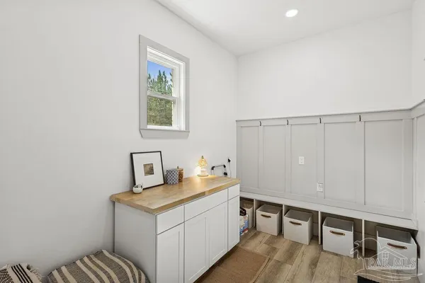 $850,000 | 11278 Old Pine Loop Road, Jay, FL 32565