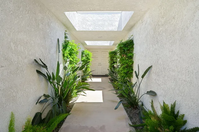 $8,500 | 2 Rutgers Court, Rancho Mirage, CA 92270