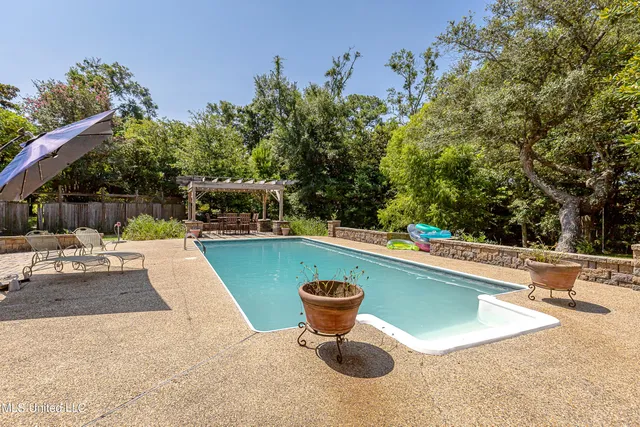 $775,000 | 1802 Stuart Avenue, Ocean Springs, MS 39564