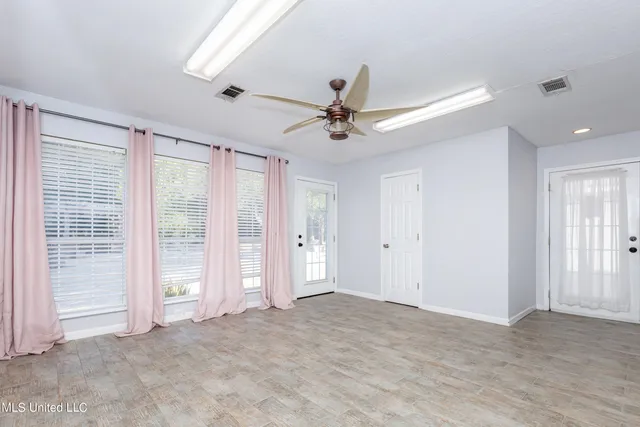 $775,000 | 1802 Stuart Avenue, Ocean Springs, MS 39564