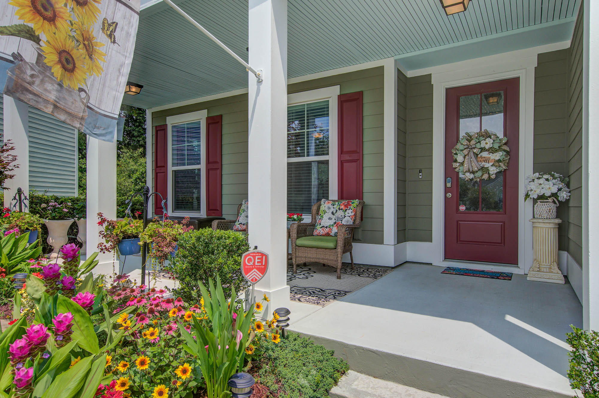 1201 Raven Road Hanahan, SC 29410 - Photo 2 of 49 1201 (4)