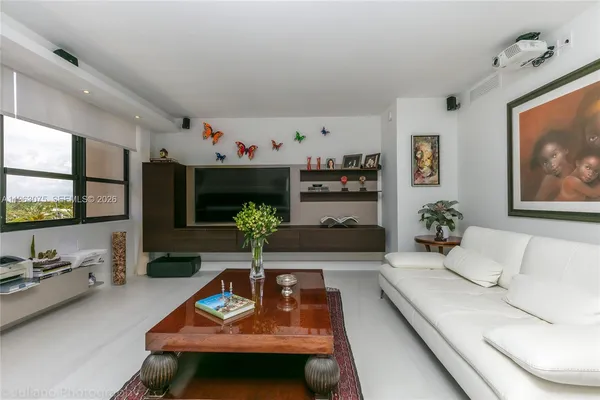 $15,500 | 3 Grove Isle Drive, Unit C502, Miami, FL 33133