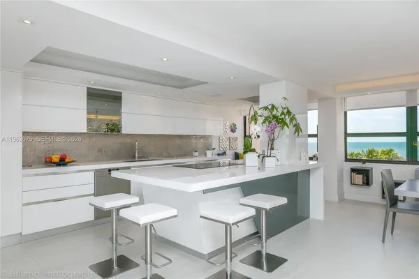 $15,500 | 3 Grove Isle Drive, Unit C502, Miami, FL 33133