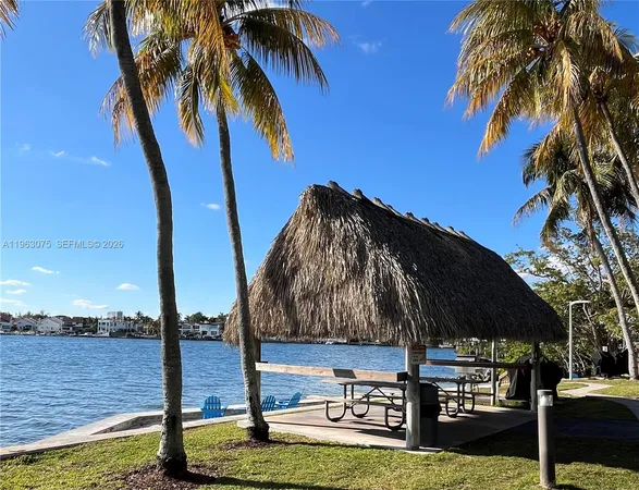 $15,500 | 3 Grove Isle Drive, Unit C502, Miami, FL 33133