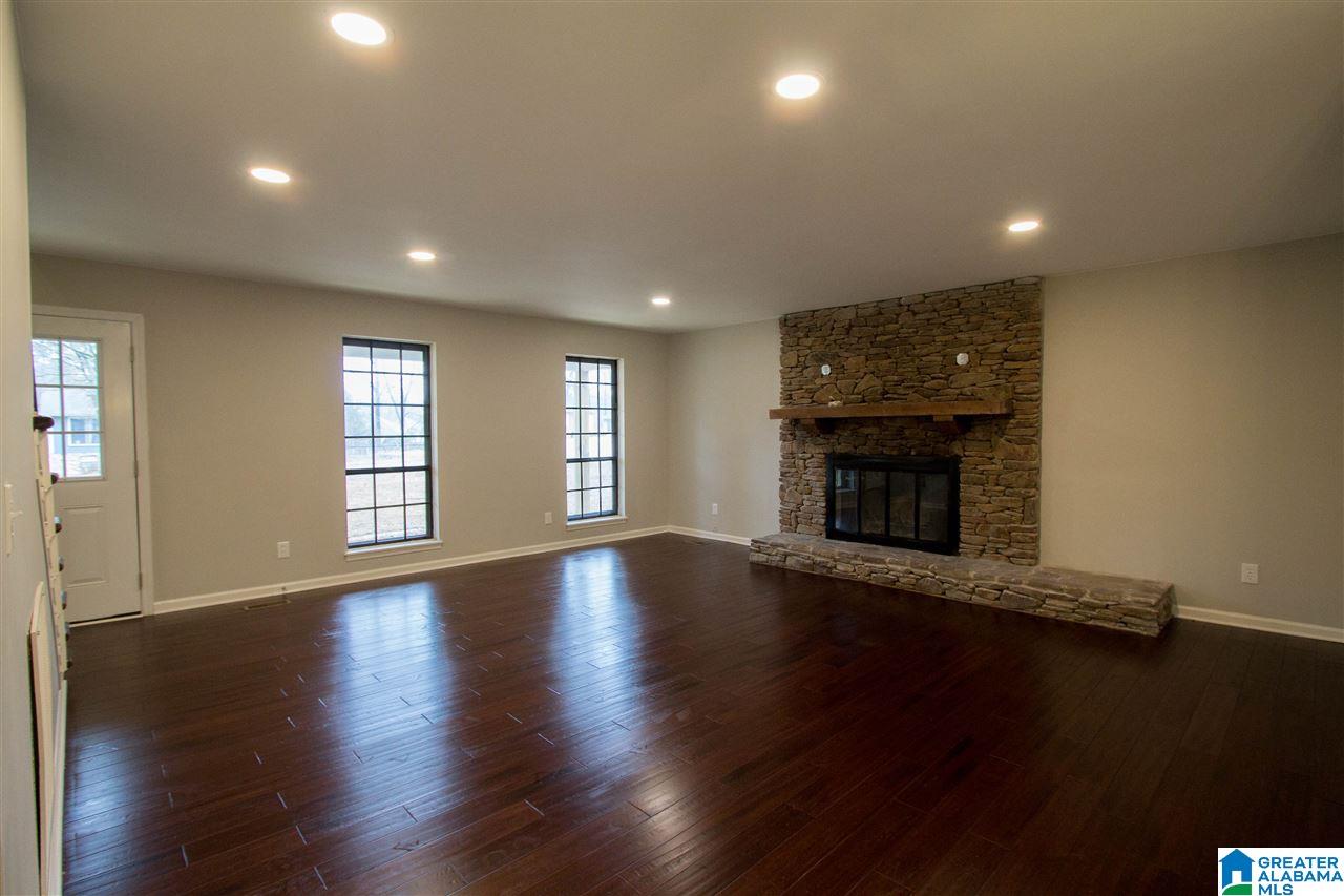 112 Forest Parkway Alabaster, AL 35007 - Photo 8 of 49