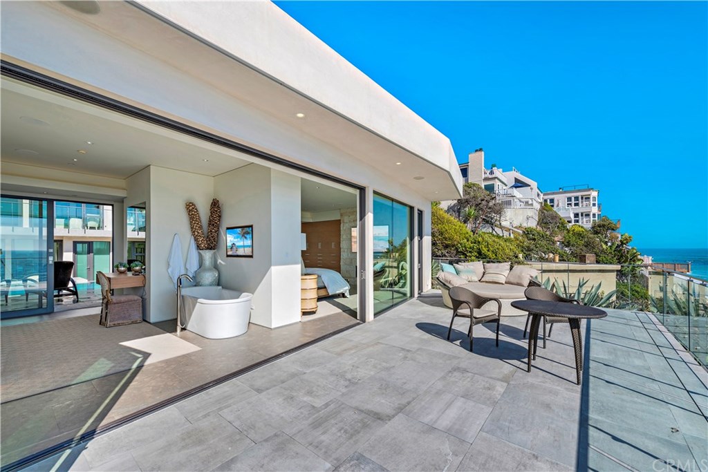 992 Ocean Front Laguna Beach, CA 92651 - Photo 18 of 33 Ocean view deck off of master suite.