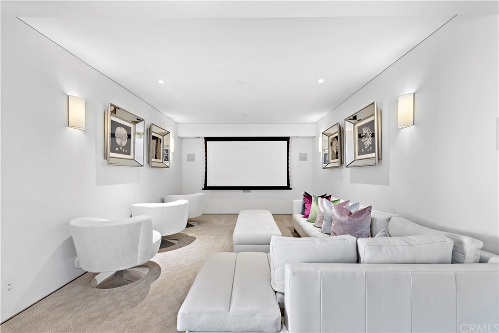 992 Ocean Front Laguna Beach, CA 92651 - Photo 25 of 33 Media Room. Mid level. Plenty of room to add air mattress and use as 4th bedroom.