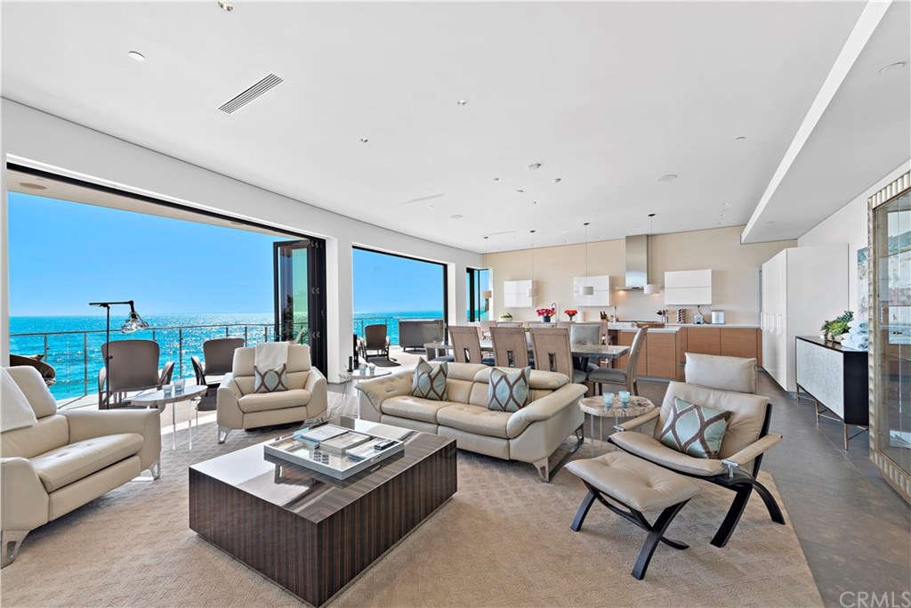 992 Ocean Front Laguna Beach, CA 92651 - Photo 4 of 33 Great Room, lower level.