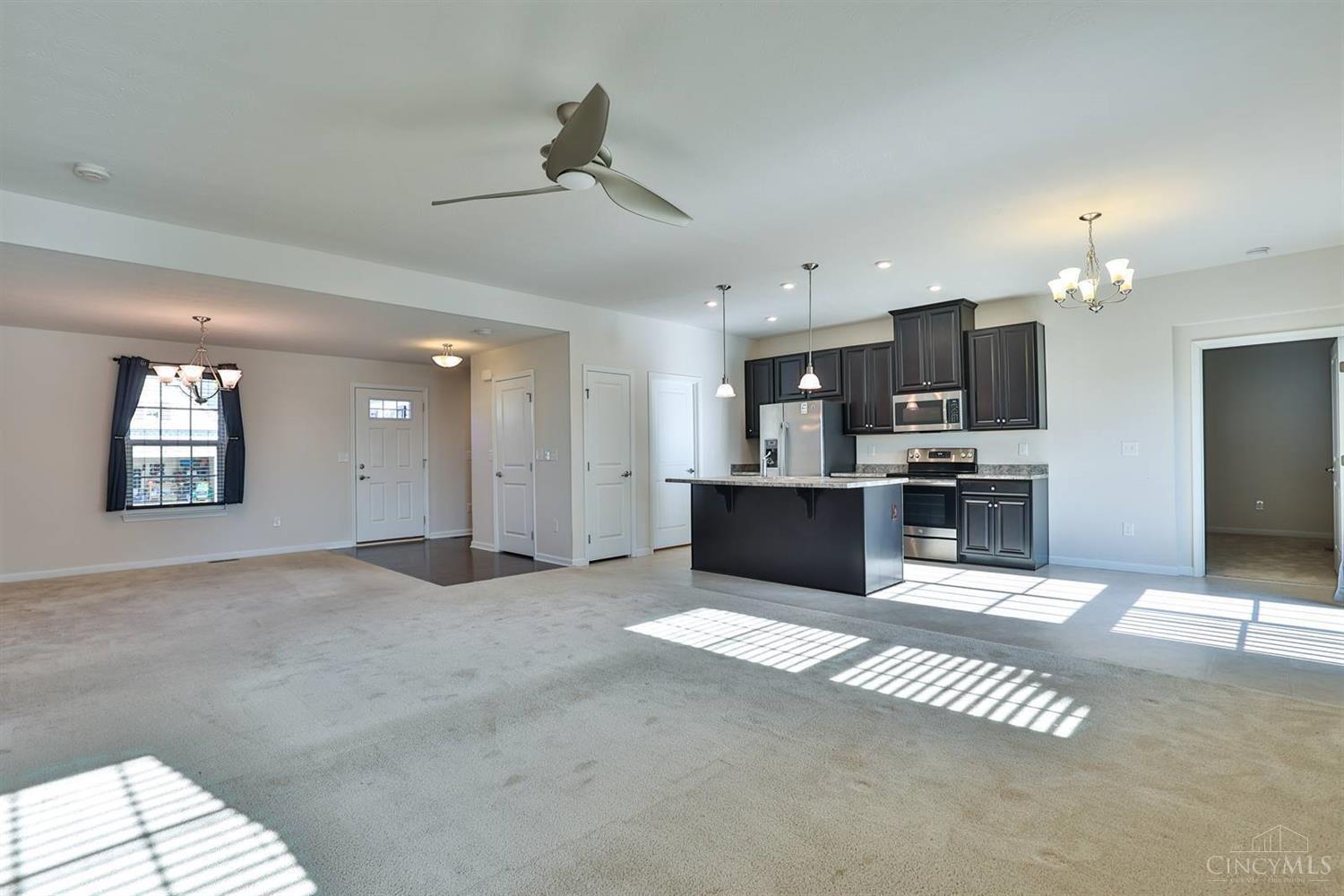 6757 Forest Ridge Drive Cincinnati, OH 45247 - Photo 7 of 40 Gallery Image 7