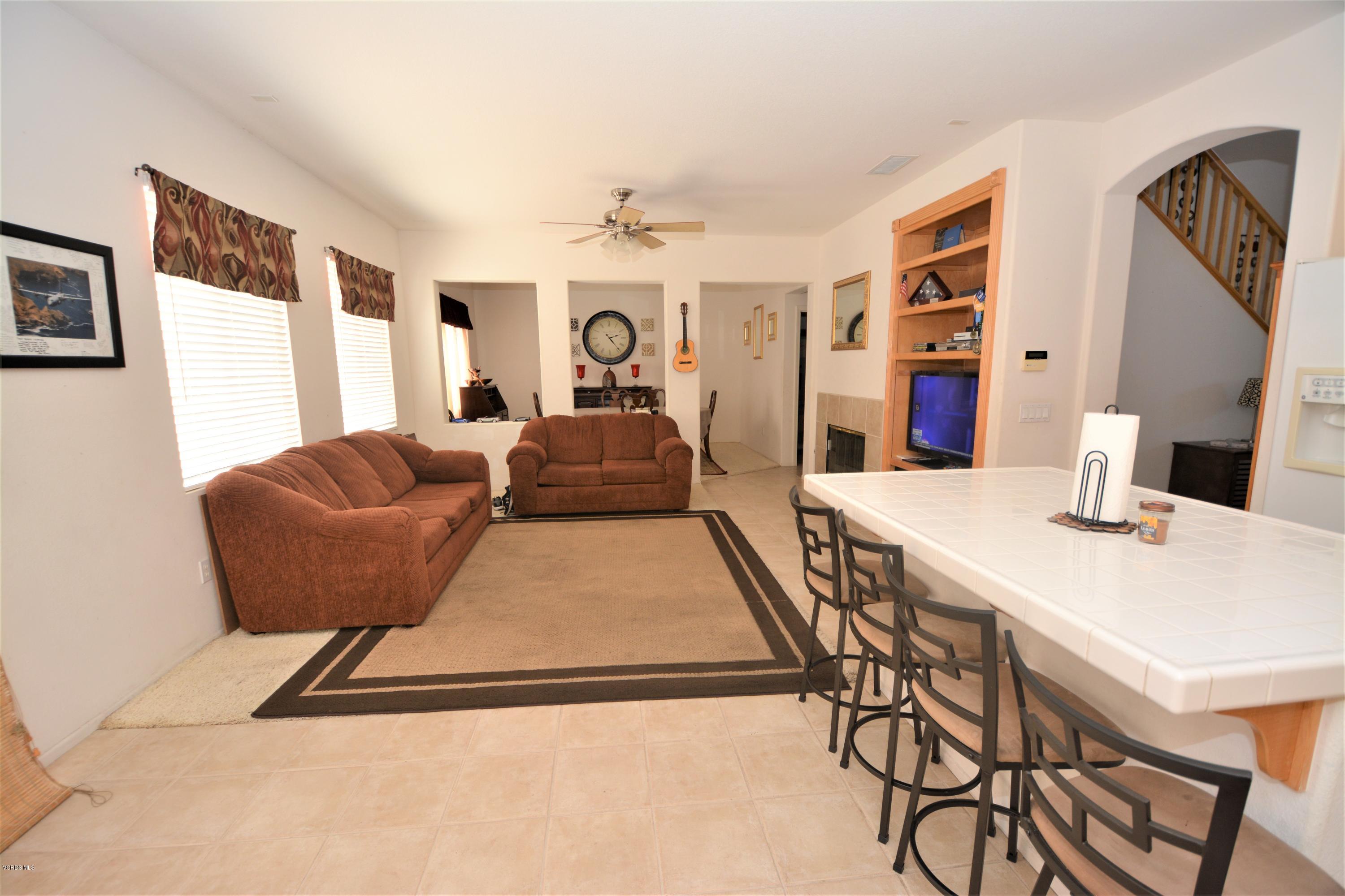 538 Navito Way Oxnard, CA 93030 - Photo 6 of 14 DSC_1064