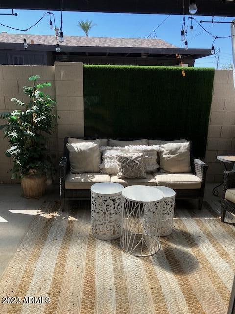 1450 East Bethany Home Road, Unit 13 Phoenix, AZ 85014 - Photo 7 of 13 Bethany patio