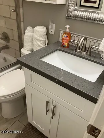 $3,000 | 1450 East Bethany Home Road, Unit 13, Phoenix, AZ 85014