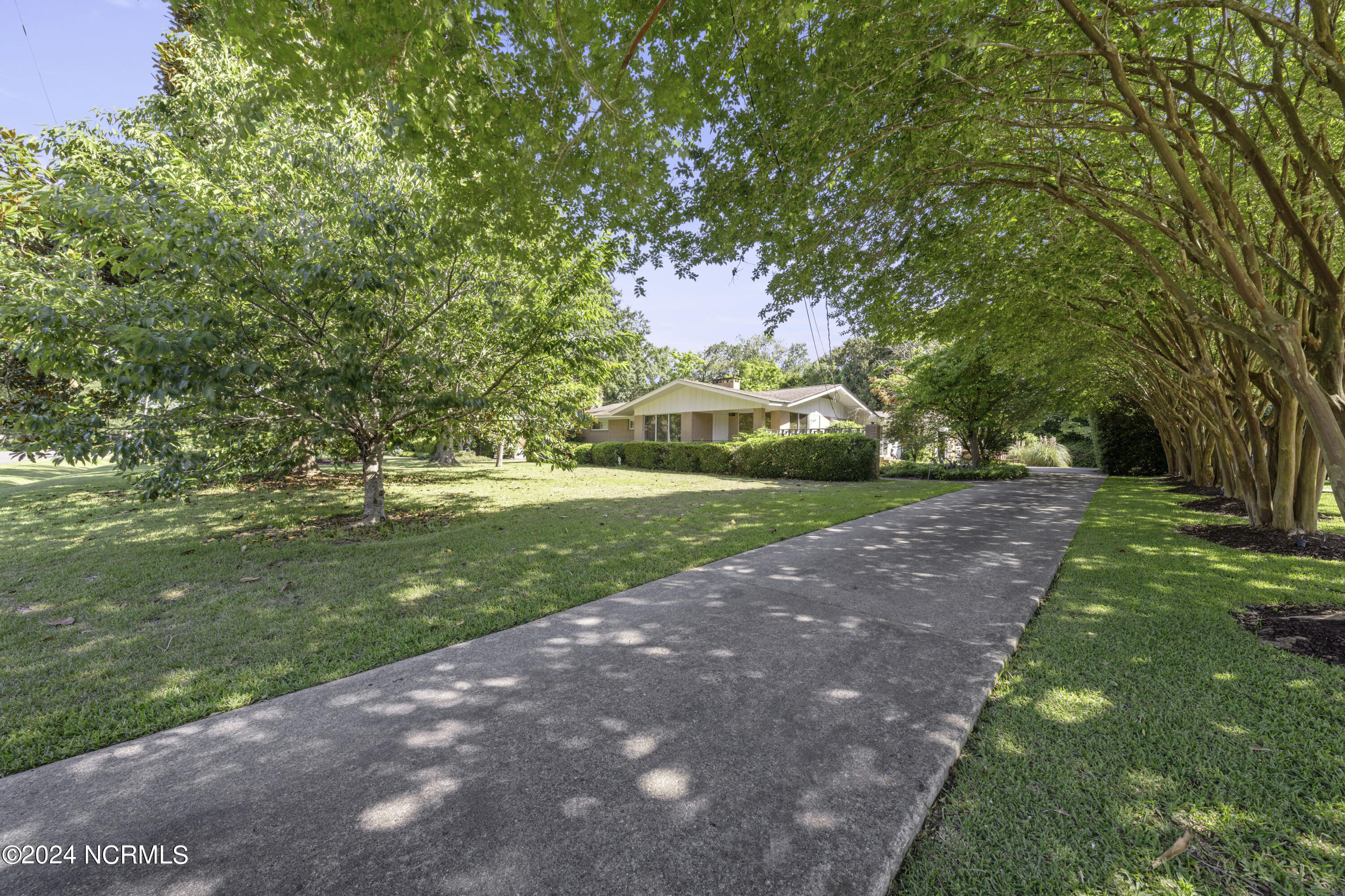 3838 Edgewood Road Wilmington, NC 28403 - Photo 5 of 37 3838EdgewoodDr-4