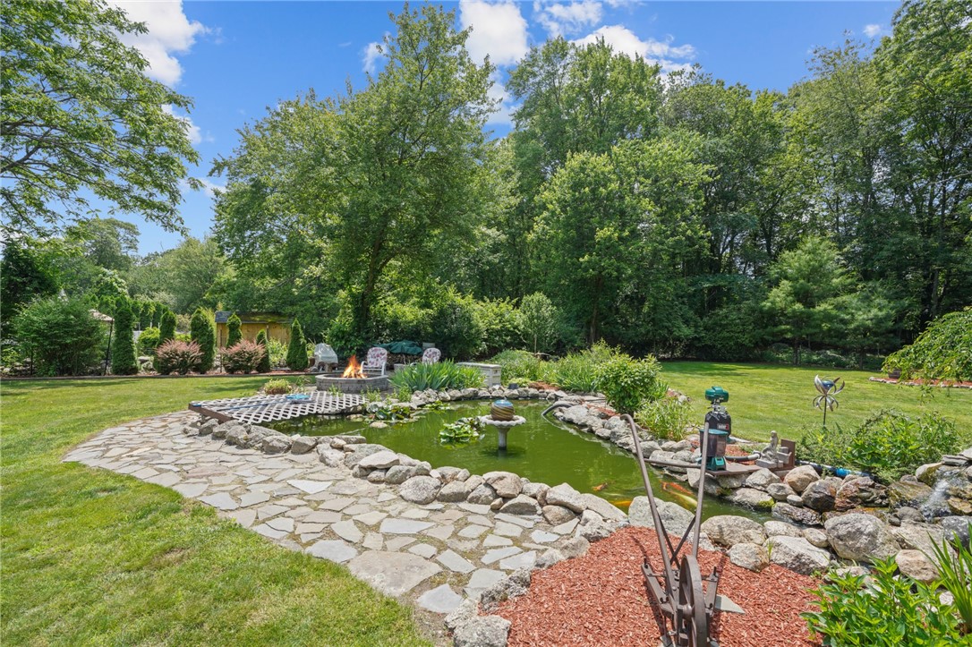 385 Read School House Road Coventry, RI 02816 - Photo 29 of 34