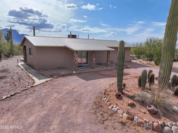 $999,000 | 1325 East Tonto Street, Apache Junction, AZ 85119