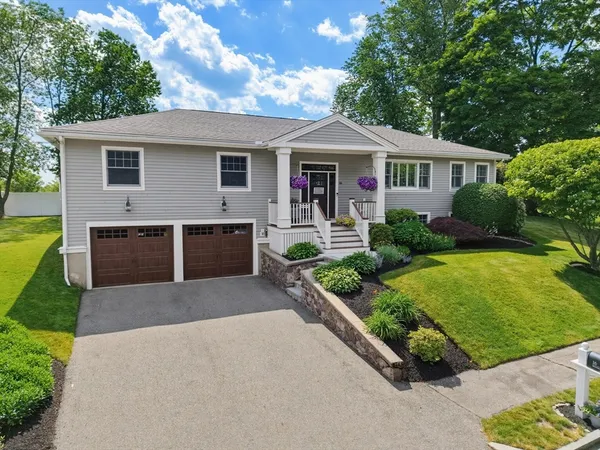 $1,100,000 | 16 Mansion Road, Wakefield, MA 01880