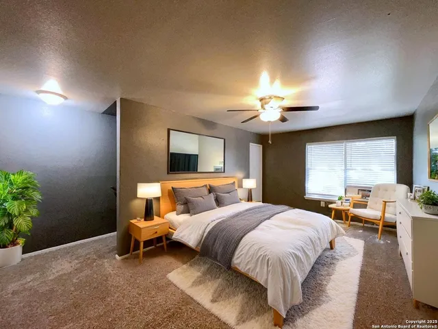 $795 | 2802 Lasses Boulevard, Unit 15, San Antonio, TX 78223