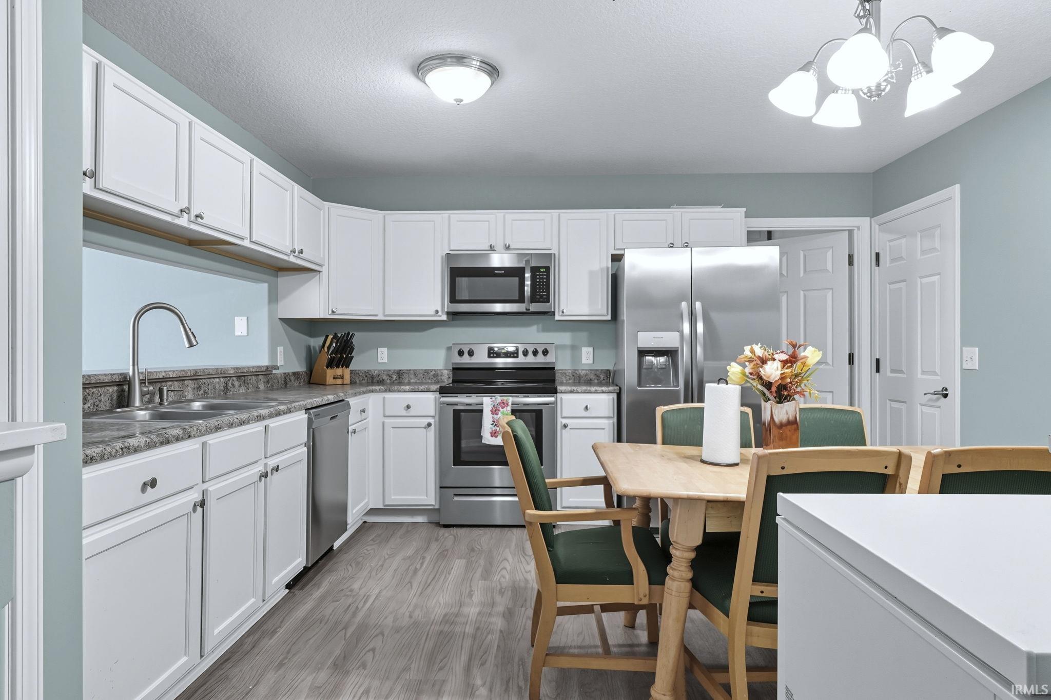 12202 Shearwater Run Fort Wayne, IN 46845 - Photo 7 of 25