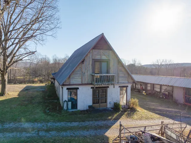 $2,500,000 | 698 Payne Chapel Road, Lookout Mountain, GA 30750