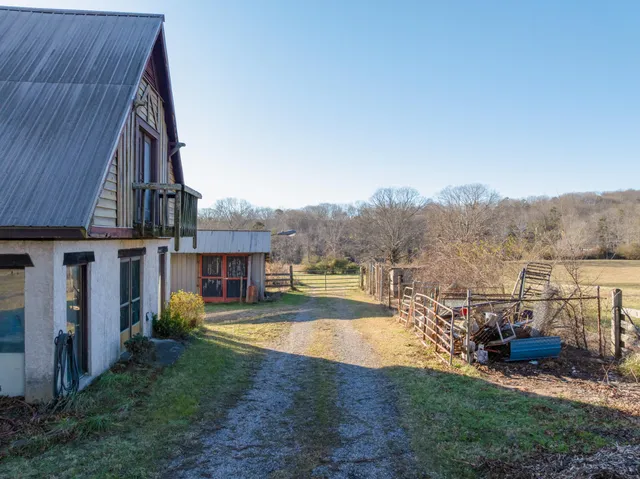 $2,500,000 | 698 Payne Chapel Road, Lookout Mountain, GA 30750