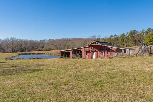 $2,500,000 | 698 Payne Chapel Road, Lookout Mountain, GA 30750