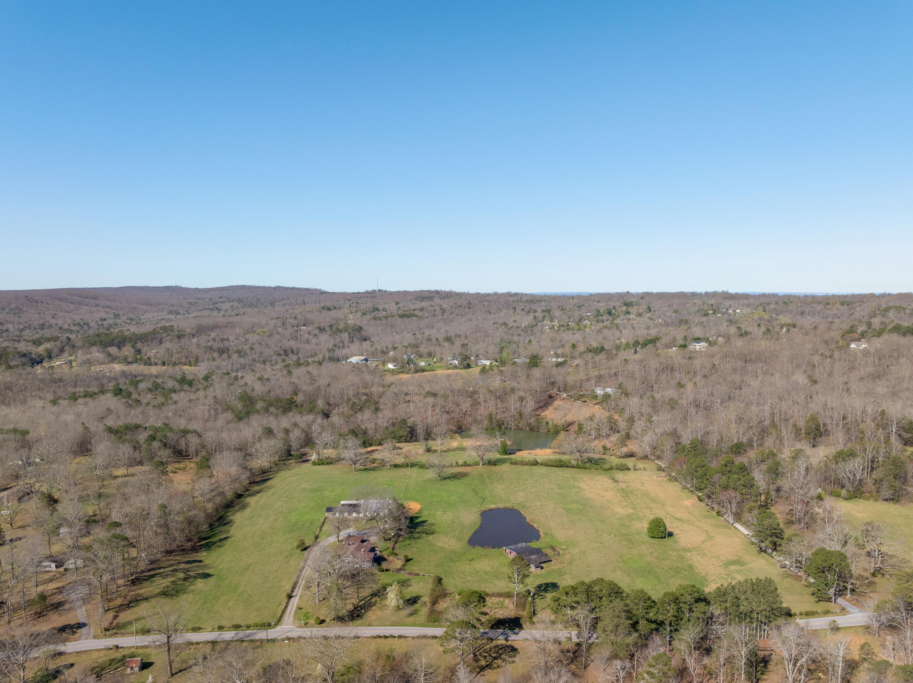 698 Payne Chapel Road Lookout Mountain, GA 30750 - Photo 4 of 124 23 - 698 Payne Chapel v2 - Drone
