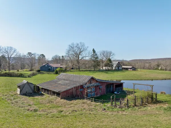 $2,000,000 | 698 Payne Chapel Road, Lookout Mountain, GA 30750