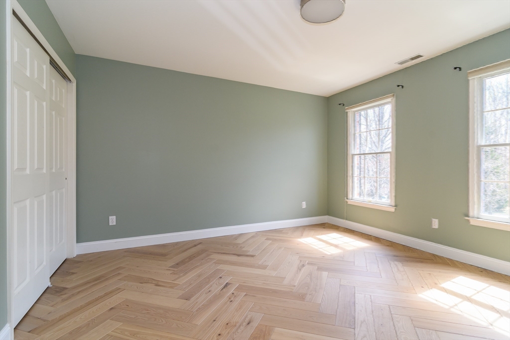 25 Greenwood Road Hopkinton, MA 01748 - Photo 32 of 42 Gallery Image 32