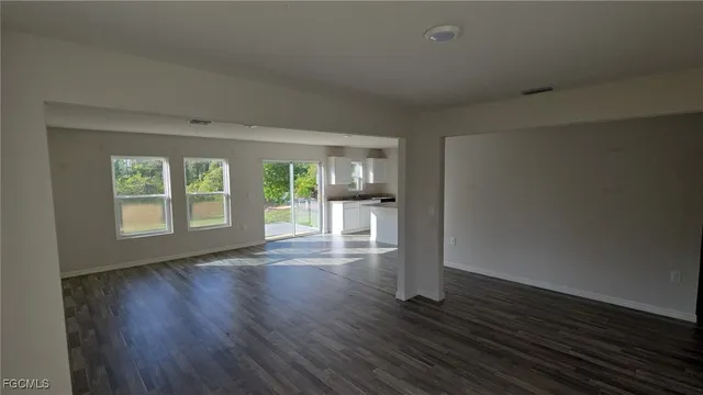 $1,850 | 354 Western Avenue South, Lehigh Acres, FL 33974