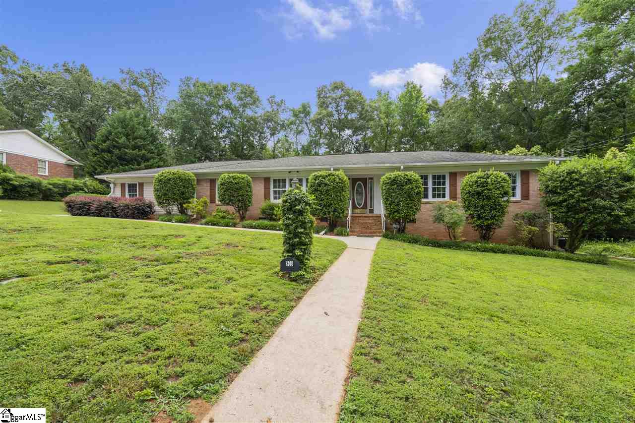 203 Covington Road Greenville, SC 29617 - Photo 1 of 29 Gallery Image 1