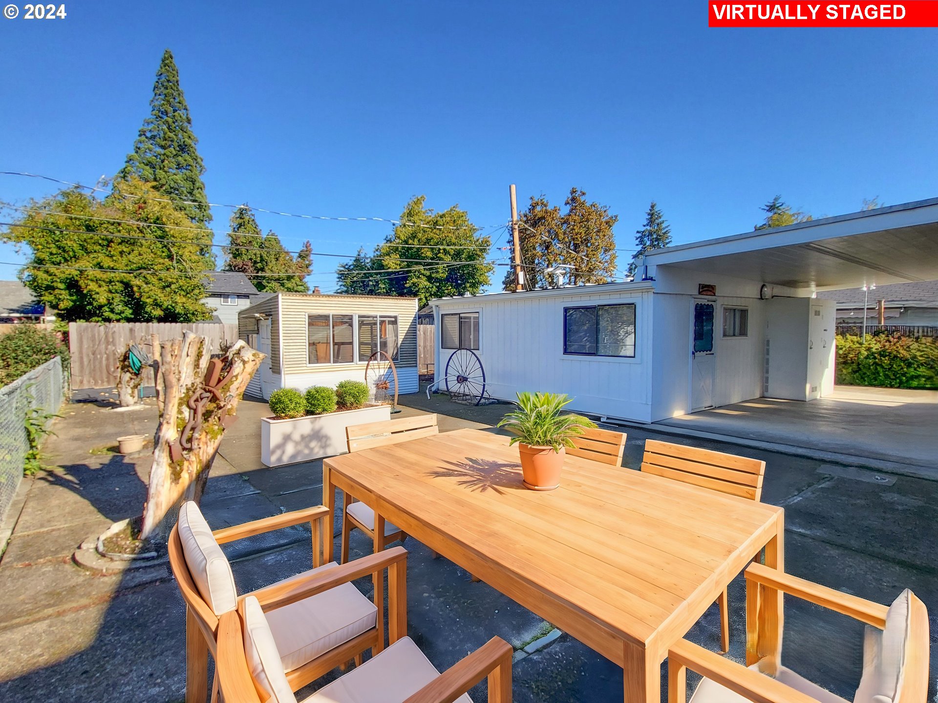1936 H Street Springfield, OR 97477 - Photo 16 of 26 a view of an outdoor space with seating area