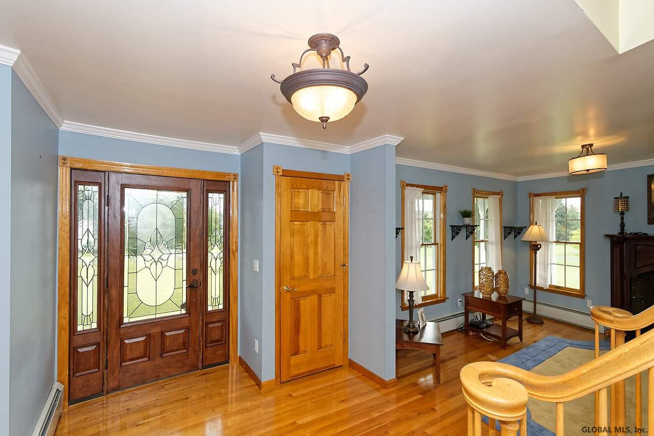 99 Moonlawn Road Troy, NY 12180 - Photo 3 of 30 Photo 3