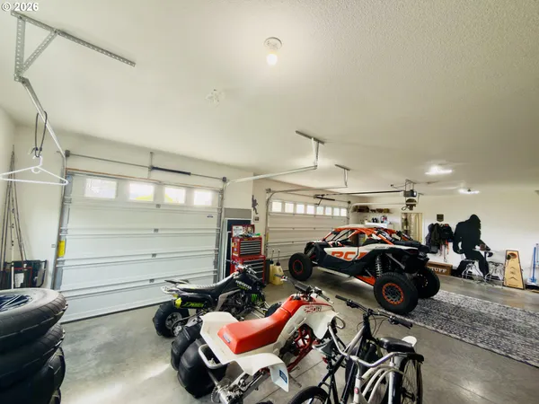 $839,000 | 7205 Edge Cliff Drive, Brookings, OR 97415